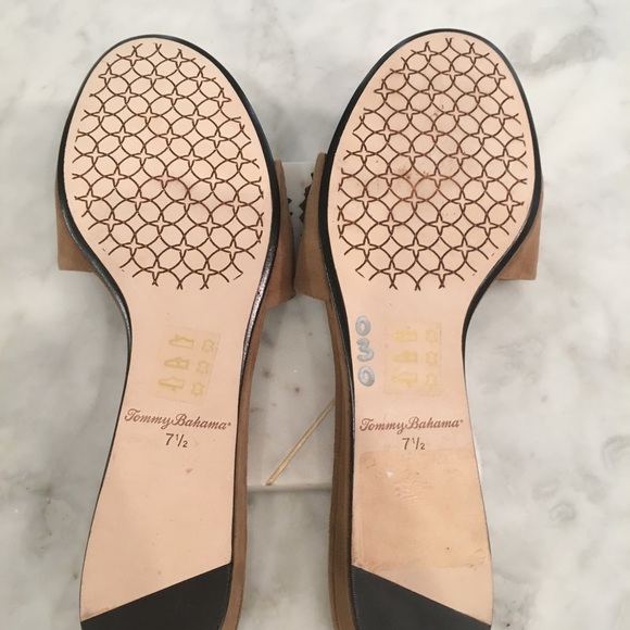 NWOT Tommy Bahama Suede Floral Slide Sandal - Picture 5 of 5